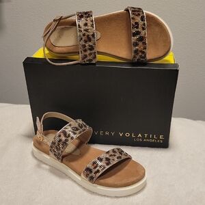 Very Volatile Hotness Tan/Leopard Sandals, NIB